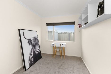 Photo of property in 13 Flemington Place, Taradale, Napier, 4112