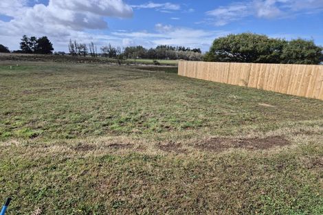 Photo of property in 26 Campbell Place, Marton, 4710