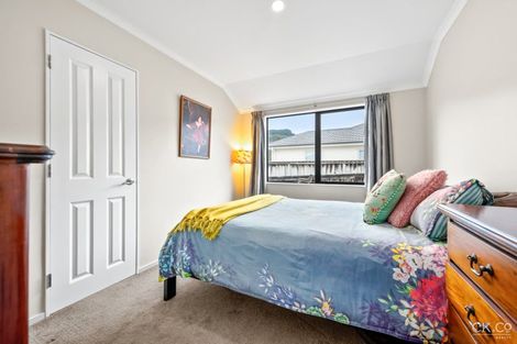 Photo of property in 102 Kirton Drive, Riverstone Terraces, Upper Hutt, 5018