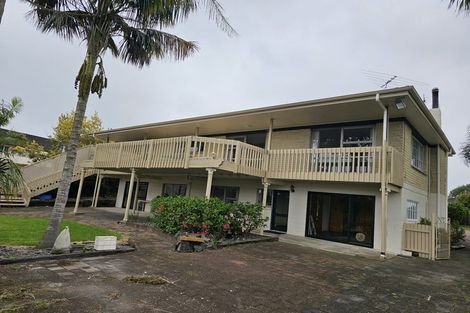 Photo of property in 18a Carnoustie Drive, Wattle Downs, Auckland, 2103