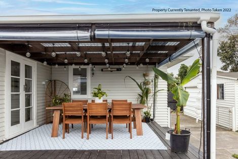 Photo of property in 19 Shrimpton Road, Haumoana, 4102