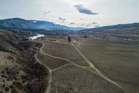 Photo of property in 1 Cairnmuir Crescent, Cromwell, 9310