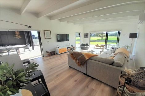 Photo of property in 143 Ngaio Drive, Matarangi, Whitianga, 3592