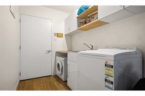 Photo of property in 1 Carradale Avenue, Broomfield, Christchurch, 8042