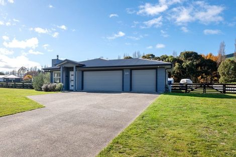 Photo of property in 6/500 Kinloch Road, Kinloch, Taupo, 3377