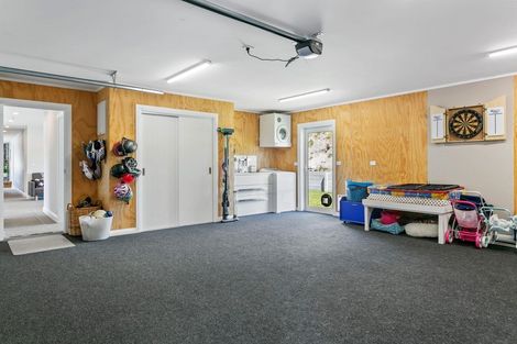 Photo of property in 97 Loch Views Road, Acacia Bay, Taupo, 3385