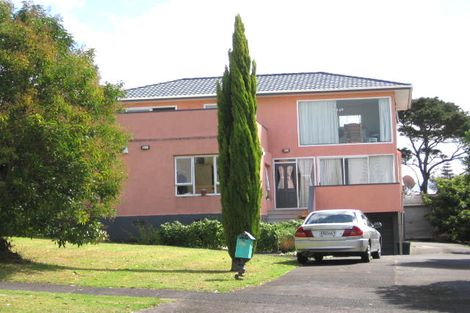 Photo of property in 1/56 Tirimoana Road, Te Atatu South, Auckland, 0602