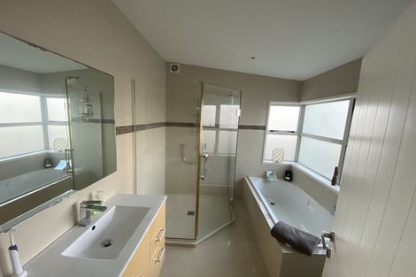 Photo of property in 10 Saltaire Street, Avondale, Auckland, 1026