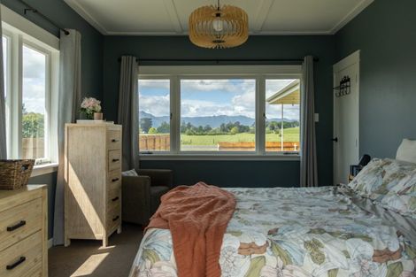 Photo of property in 28 Ngarua Road, Waitoa, 3310