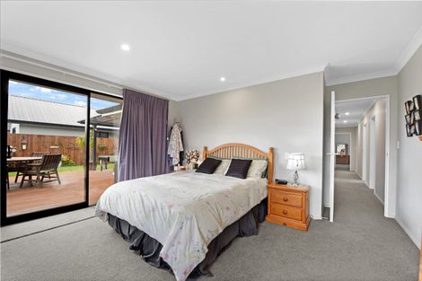 Photo of property in 100 Iwa Street, Mapua, 7005