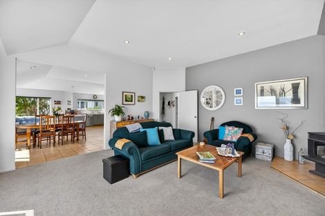 Photo of property in 18 Ledbury Road, Atawhai, Nelson, 7010