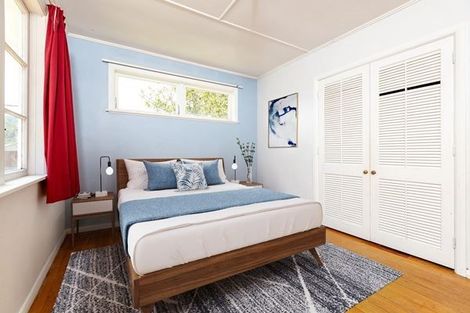 Photo of property in 3 Bird Grove, Stokes Valley, Lower Hutt, 5019