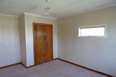 Photo of property in 5 Price Street, Westown, New Plymouth, 4310