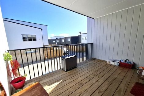 Photo of property in 51 Ngae Place, Mangere East, Auckland, 2024