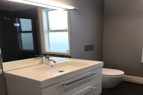 Photo of property in 13 Derwent Street, Island Bay, Wellington, 6023