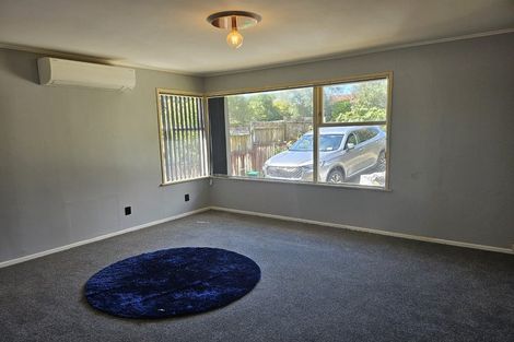 Photo of property in 30 Hatherlow Street, Glenfield, Auckland, 0629