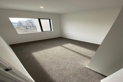 Photo of property in 6 Desalt Drive, Hobsonville, Auckland, 0616