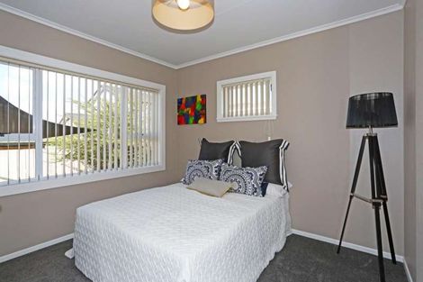 Photo of property in 74 Wellington Street, Pukekohe, 2120
