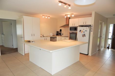 Photo of property in 14 Aranga Road, Kerikeri, 0230