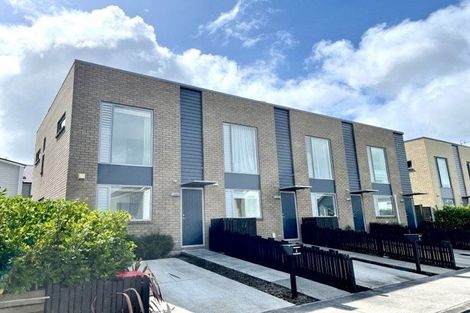 Photo of property in 4 Shelduck Way, Hobsonville, Auckland, 0616