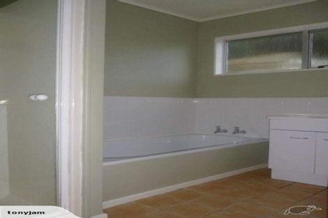 Photo of property in 12a Old Coach Road, Johnsonville, Wellington, 6037