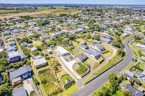 Photo of property in 62a Karaka Street, Castlecliff, Wanganui, 4501