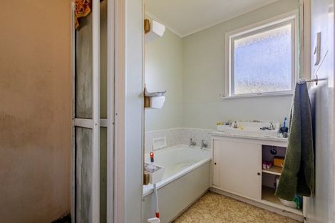 Photo of property in 15 Elliott Street, Taradale, Napier, 4112