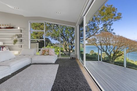 Photo of property in 77 Goods Road, Otumoetai, Tauranga, 3110