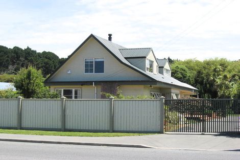 Photo of property in 214 Estuary Road, South New Brighton, Christchurch, 8062