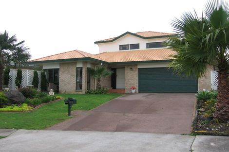 Photo of property in 28 Limerick Place, Dannemora, Auckland, 2016