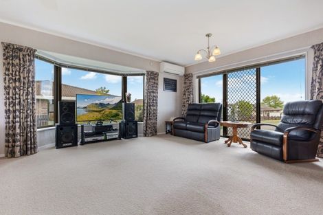 Photo of property in 225b Queen Street, Pukekohe, 2120