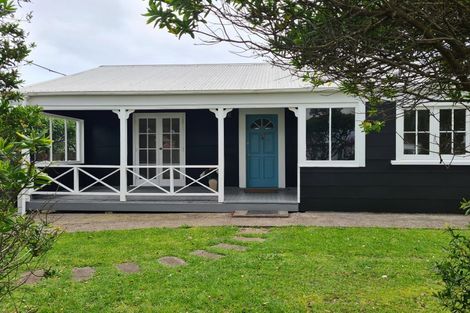 Photo of property in 23 Richmond Street, Fitzroy, New Plymouth, 4312