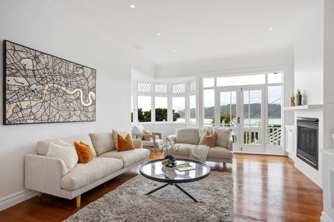 Photo of property in 48 Maida Vale Road, Roseneath, Wellington, 6011