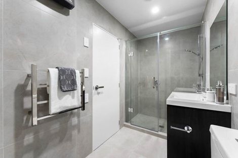 Photo of property in 5/22 Takapu Street, Henderson, Auckland, 0612