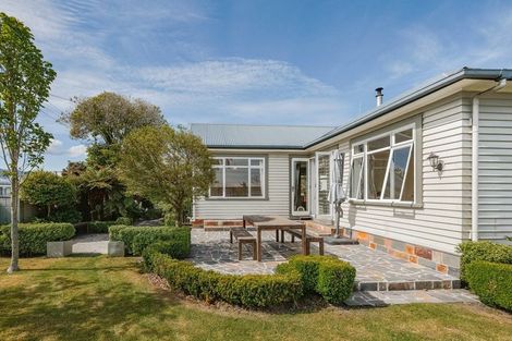 Photo of property in 22 Queen Street, Westport, 7825