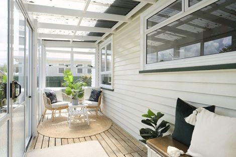 Photo of property in 28 Alma Street, Dannevirke, 4930