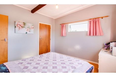 Photo of property in 68 Middle Road, Havelock North, 4130