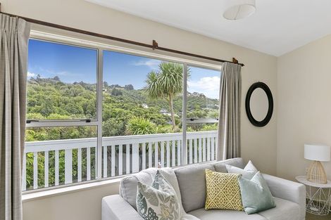 Photo of property in 100a Normandale Road, Normandale, Lower Hutt, 5010
