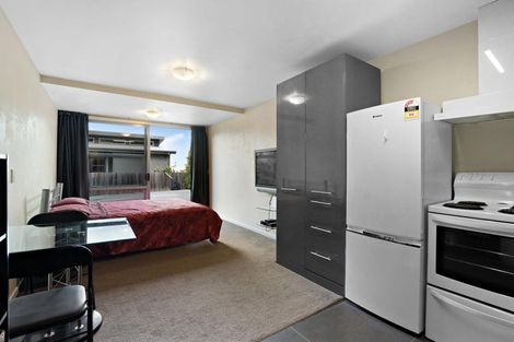 Photo of property in 18b Sainsbury Road, Fernhill, Queenstown, 9300