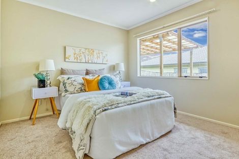 Photo of property in 78 Clover Drive, Henderson, Auckland, 0610