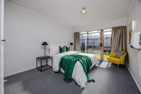 Photo of property in 3/16 Settlement Road, Papakura, 2110