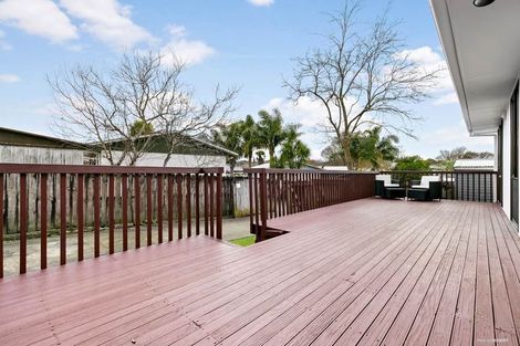 Photo of property in 2/26 Nearco Street, Randwick Park, Auckland, 2105