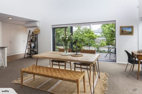 Photo of property in 92 Rugby Street, Awapuni, Palmerston North, 4412