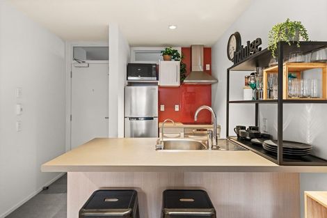 Photo of property in 2-06/424 Maunganui Road, Mount Maunganui, 3116