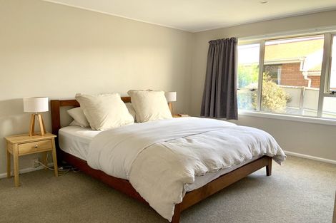 Photo of property in 92 Roberta Drive, Somerfield, Christchurch, 8024