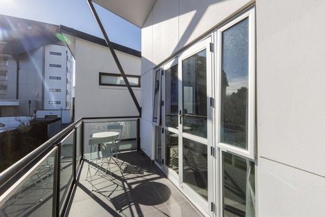 Photo of property in 11/12 Latimer Square, Christchurch Central, Christchurch, 8011