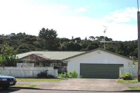 Photo of property in 10 Emlyn Place, Torbay, Auckland, 0630