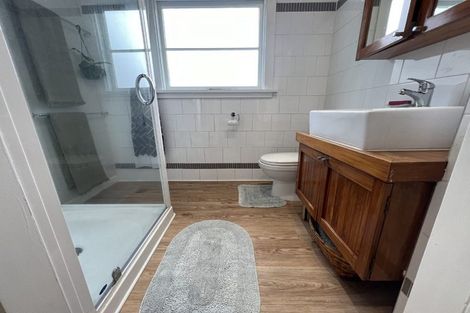 Photo of property in 19 Aorangi Road, Bryndwr, Christchurch, 8053