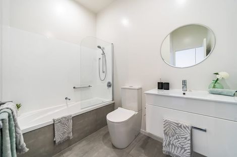 Photo of property in 6 Te Ara O Paetutu, Petone, Lower Hutt, 5012