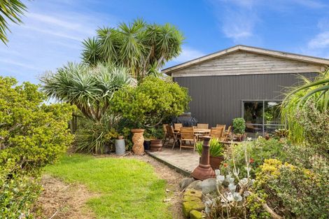 Photo of property in 1996b Cove Road, Mangawhai, 0573